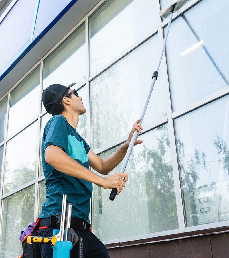 https://renowash.com/wp-content/uploads/2024/05/midlakes-cleaning-photo.png